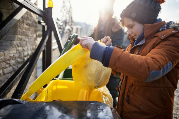 Best Attic Cleanout Services  in Glen Carbon, IL